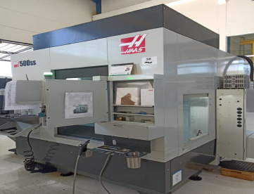 Foto: CENTRO DE USINAGEM VERTICAL - HAAS - 5 EIXOS - ANO 2020 - 610 x 406 X 406mm