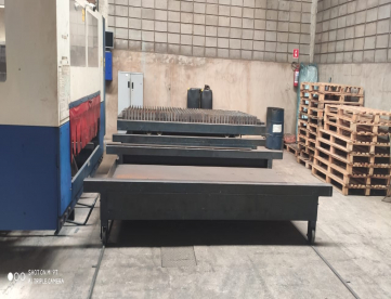 Foto: CORTE A LASER TRUMPF - TRUMATIC L3020 - 3200 WATTS - MESA 1500 X 3000MM - ANO 2003