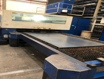 Foto: CORTE A LASER TRUMPF TRUMATIC L3050 - 1500MM X 3000MM - ANO 2003