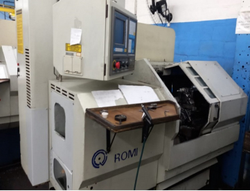 Foto: TORNO CNC ROMI - CENTUR 30D - 500MM - ANO 2001