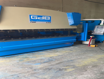 Foto: DOBRADEIRA CNC GASPARINI MOD. PBB 110/3100 - 3000MM X 6MM - ANO 2011