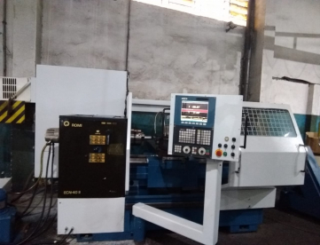 Foto: TORNO ROMI CNC ECN40-II - 500 X 1000MM