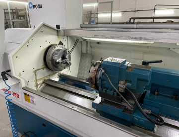 Foto: TORNO CNC ROMI - CENTUR 35D - 2000MM - ANO 2001 - RETROFIT EM 2021