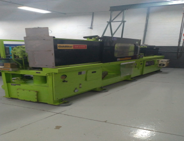 Foto: INJETORA DE PLASTICOS GOLDSTAR IDE140EN - 140 TONELADAS - AN0 1997