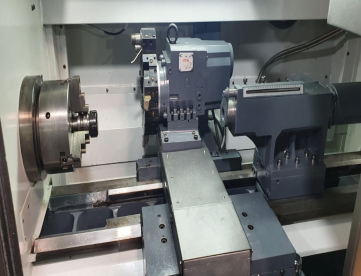 Foto: TORNO CNC - QUAZAR - 450/100CN - ANO 2014 - 450 x 1.000mm