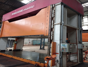 Foto: PRENSA HIDRAULICA DAN-PRESSE DFA 630 PLC VP MATIC  -MESA  3000 x 1800 x  - ANO 2011