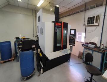 Foto: CENTRO DE USINAGEM VERTICAL MAZAK CENTER SMART  430A - ANO 2016