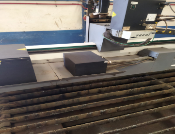 Foto: MAQUINA DE CORTE PLASMA CNC  HPR260 - 3000 X 6000 MTS