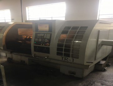 Foto: TORNO CNC TRAVIS TR1 - 1000MM X 460MM - ANO 2010