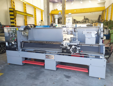 Foto: TORNO MECÂNICO BESSER GTL-330-22 – 660/830 X 2200 MM – NOVO