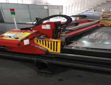 Foto: MAQUINA DE CORTE PLASMA  METALIQUE HYPERTHERM 125 - 6000 X 2500- ANO 2019