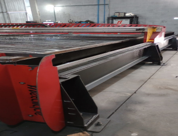 Foto: MAQUINA DE CORTE PLASMA  METALIQUE HYPERTHERM 125 - 6000 X 2500- ANO 2019