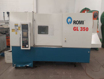 Foto: CENTRO DE TORNEAMENTO ROMI GL350 - 390MM X 1140MM - ANO 2011