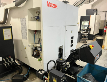 Foto: CENTRO DE USINAGEM VERTICAL - 5 EIXOS - MAZAK - J500/5X - ANO 2019