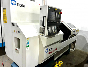 Foto: TORNO CNC - ROMI - CENTUR 30D - ANO 2011 - 420 x 1000 MM