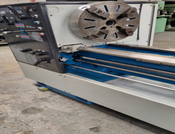 Foto: TORNO MECÂNICO ROMI ES40A - 650MM X 5000MM