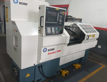 Foto: TORNO CNC - MARCA ROMI - MODELO CENTUR 30D - ANO 2008 - 430x1000MM