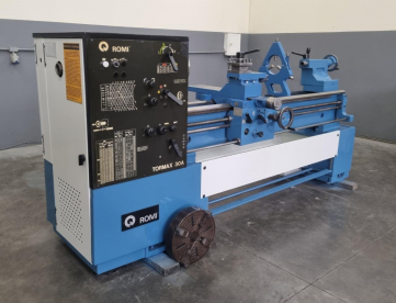 Foto: TORNO MECÂNICO ROMI 30A - 520MM X 1500MM