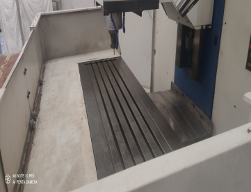 Foto: FRESADORA CNC - PETRUS - 80160R - ANO 2007 - 1520 x 705 x 700 MM