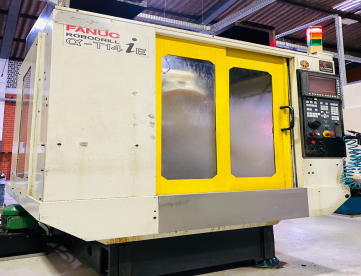 Foto: CENTRO DE USINAGEM VERTICAL FANUC ROBODRILL T14-IE -500 X 400 X 330 -ANO 2006