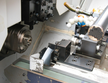 Foto: TORNO CNC CABEÇOTE MOVEL CITIZEN BL12- ANO 2000