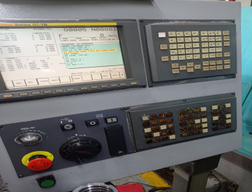 Foto: CENTRO DE TORNEAMENTO  CNC INDEX - MC400 -  275 X 585MM- ANO 2004