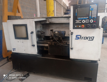 Foto: TORNO CNC STRONG - 500MM X 1000MM - ANO 2010