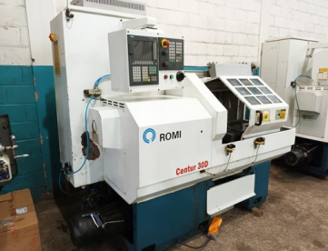 Foto: TORNO CNC ROMI CENTUR 30D - 430MM X 1000MM - GANG - ANO 2005