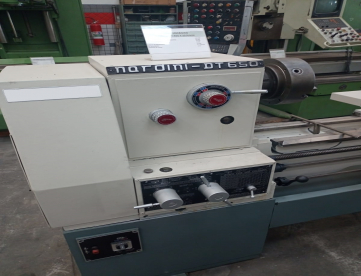 Foto: TORNO MECÂNICO - NARDINI - DT-650 X 2200 MM