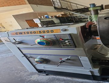 Foto: TORNO MECÂNICO TIMEMASTER CW1000/5000 - 1000MM X 5000MM