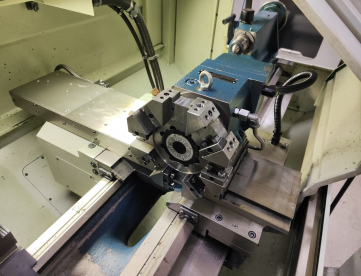 Foto: TORNO CNC - ROMI - CENTUR 30D - COM KIT MULTIPLIC - ANO 2010 - 430 x 1000 MM