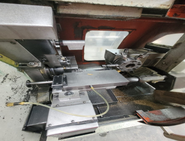 Foto: TORNO AUTOMÁTICO  ERGOMAT TB 42CNC - ANO 2001 - COM ALIMENTADOR