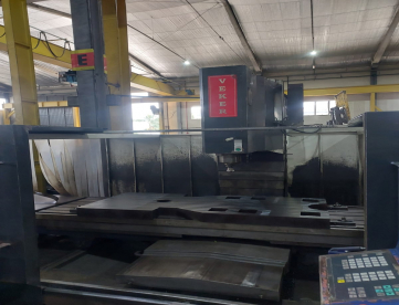 Foto: FRESADORA CNC - VEKER - MVK 2500 - ANO 2007 - 2500 x 850 x 850 MM