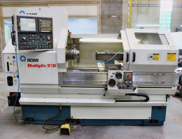 Foto: TORNO CNC - ROMI - MULTIPLIC 35D - 520 x 1000 MM - ANO 2000