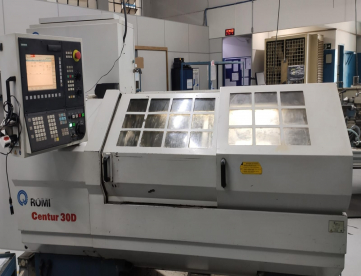 Foto: TORNO CNC ROMI -CENTUR30D -1000 X 430 -ANO 2007