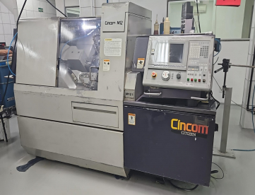 Foto: TORNO CNC AUTOMÀTICO DE CABEÇOTE MÓVEL - CITIZEN - M12 - ANO 2000