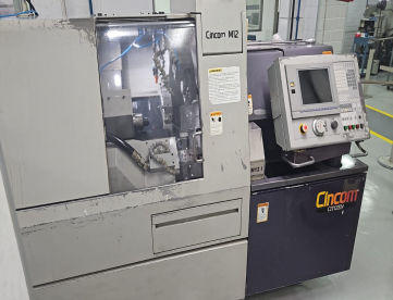 Foto: TORNO CNC AUTOMÀTICO DE CABEÇOTE MÓVEL - CITIZEN - M12 - ANO 2000