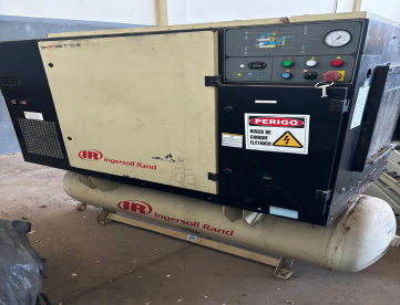 Foto: COMPRESSOR DE PARAFUSO ENGERSOLL RAND UP6-20 HP- ANO 2017