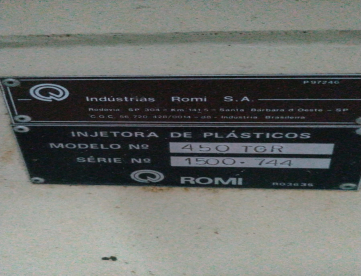 Foto: INJETORA DE PLÁSTICOS ROMI 450TGR ANO 1990