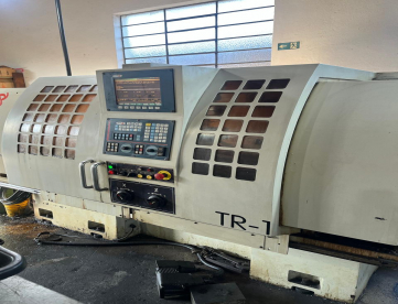 Foto: TORNO CNC - TRAVIS - TR1 - ANO 2008 - 450 x 1000 MM