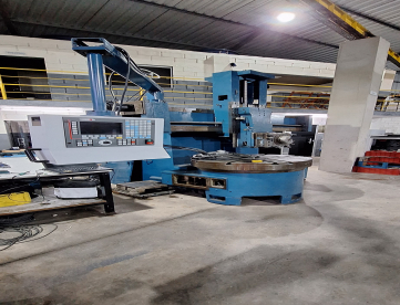 Foto: TORNO VERTICAL CNC ROMI VTC 100- PLACA 1020MM - PASSAGEM 1400MM - COMANDO FAGOR