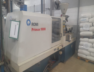 INJETORA DE PLÁSTICOS ROMI PRIMAX 100R ANO 2005