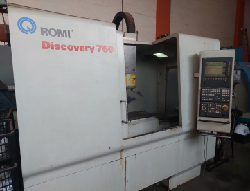 Foto: CENTRO DE USINAGEM VERTICAL ROMI DISCOVERY 760 - 760MM X 506MM X 508MM - ANO 2007 - SIEMENS