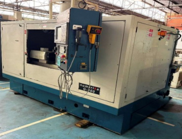 Foto: RETIFICA CILINDRICA CNC MARCA ZEMA MODELO NUMERICA G800-E CNC FANUC 18TC – 4 EIXOS COM MARPOSS E78 BALANCER