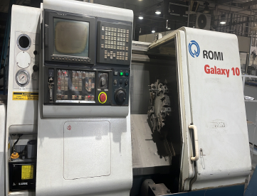 Foto: CENTRO DE TORNEAMENTO ROMI GALAXY 10 -MAQUINA MUITO CONSERVADA -ANO 2001