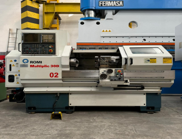 Foto: TORNO ROMI CNC MULTIPLIC 30D - 430MM X 1000MM - ANO 2006