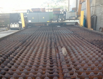 Foto: MÁQUINA DE CORTE PLASMA CNC OXIPIRA - MODELO MASTER 35  - ANO  2014 - 8000 X 3000 MM