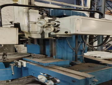 Foto: TORNO VERTICAL STANKOIMPORT 1510 ANO 1980