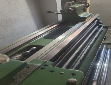 Foto: TORNO MECÂNICO - IMOR - MID