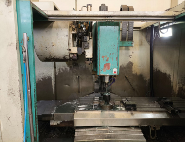 Foto: CENTRO DE USINAGEM VERTICAL - SINITRON - VMC1500 - ANO 2007 - 1500MM x 740MM x 680 MM